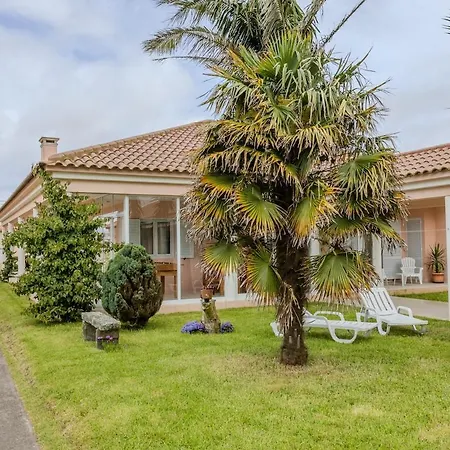 Garden House Tatil Evi *